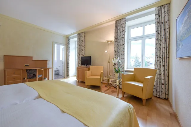 غرفة كلاسيكية بسرير مزدوج بشرفة، Cresta Palace 1/4