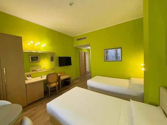 غرفة بسريرين منفصلين لذوي الإعاقة، AS Hotel Sempione Fiera 3/5