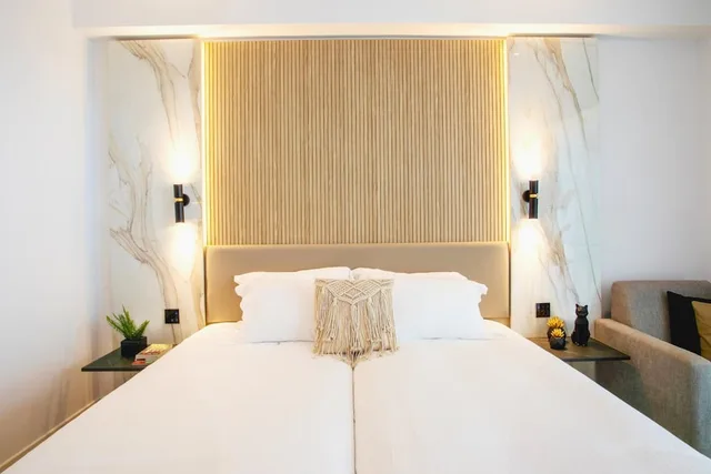 غرفة سوبيريور بسرير مزدوج بإطلالة على البحر، Cavo Maris Beach Hotel 3/8