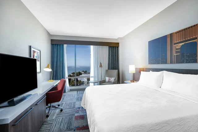 Room, King Bed, Bay View, High Floor، Hilton Garden Inn San Francisco/Oakland Bay Bridge 1/6