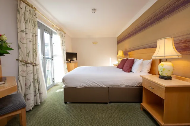 suite, Hellidon Lakes Golf Spa Hotel 5/10