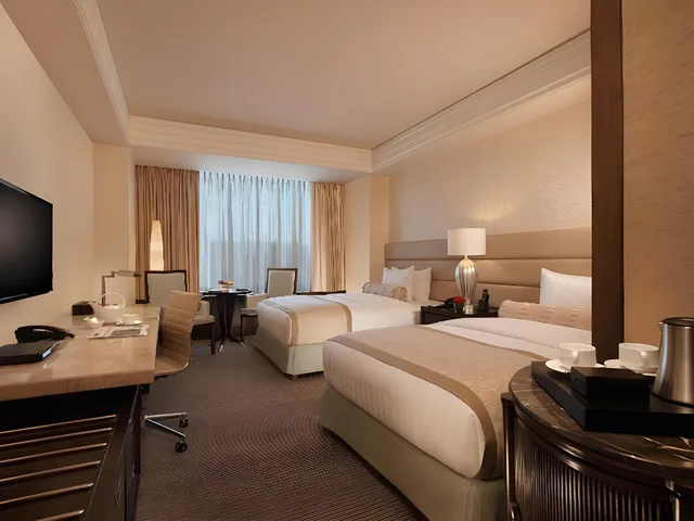 غرفة بريميير ديلوكس بسريرين مزدوجين، Quest Plus Conference Center, Manila 1/1