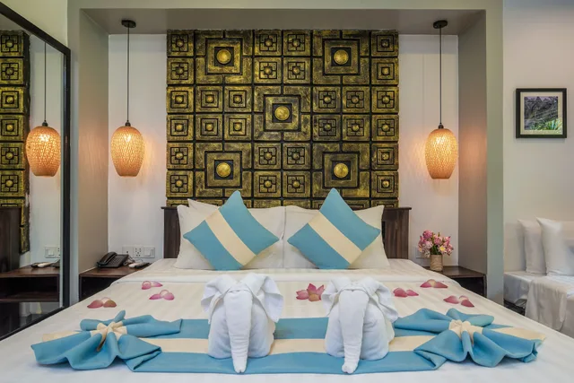 غرفة ديلوكس بسرير كينج بإطلالة على المدينة بشرفة، Ladear Priviledge Rooms 9/10