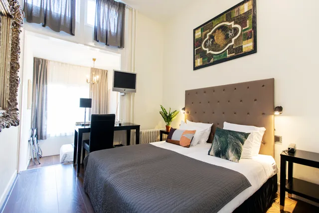 غرفة قياسية ثلاثية، Quentin England Hotel 4/10