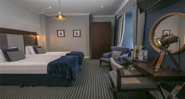 غرفة قياسية بسريرين منفصلين، Roker Hotel, BW Premier Collection 2/3