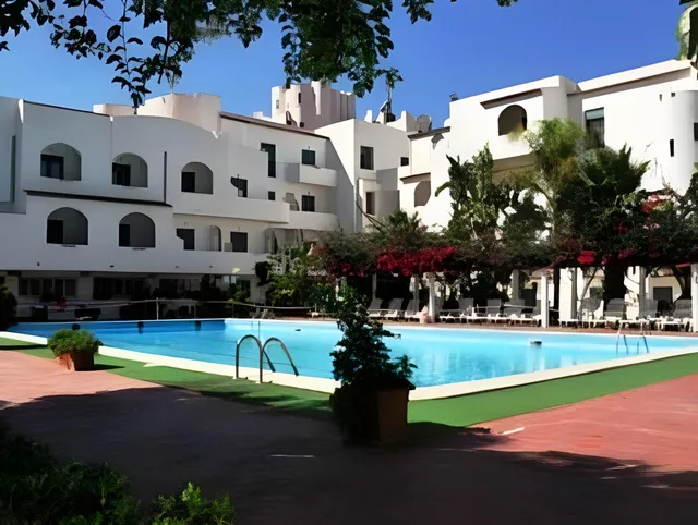 جناح، Saracen Sands Hotel And Congress Centre 1/1