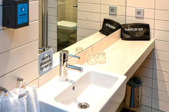 غرفة قياسية بسريرين منفصلين، Comfort Hotel Malmo 8/9