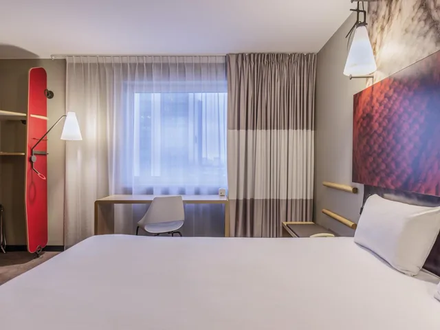 غرفة بسرير كينج لذوي الإعاقة، Ibis Poznan Centrum 1/10