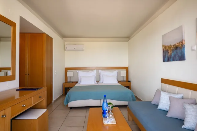 Bungalow, Twin Beds, Lateral Inland or Side Sea View، Ariadne Beach - Adults Only 3/8