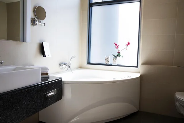جناح جونيور بسرير كوين مع أريكة، Hotel Reykjavik Grand 7/7