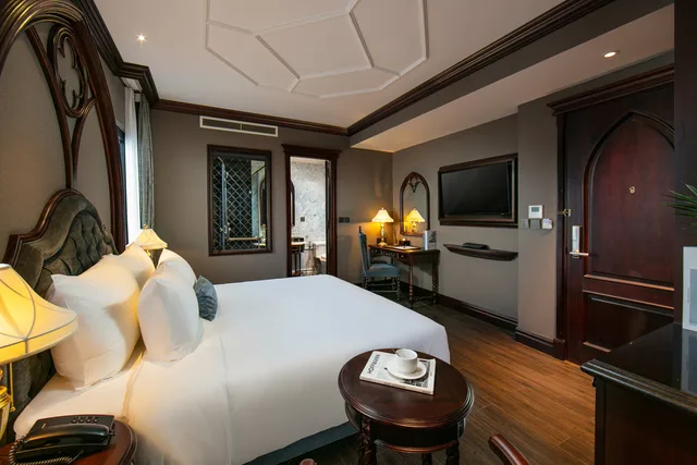 غرفة ديلوكس بسرير مزدوج، Le Chanvre Hanoi Hotel & Spa 1/3