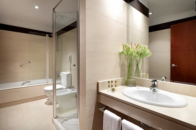 غرفة ثلاثية، Eurostars Palacio Santa Marta 2/2