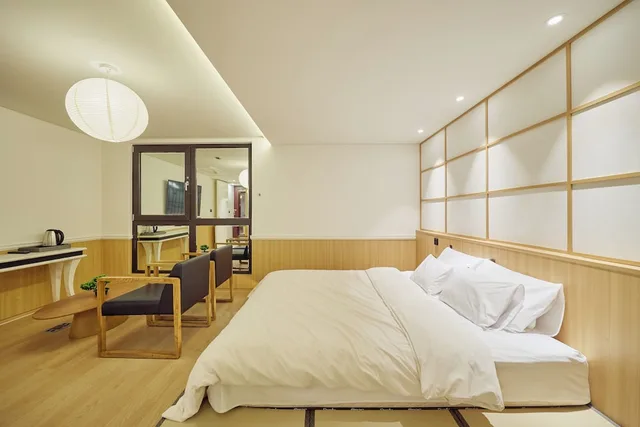 Ryokan, King Bed، Hotel Cullinan Wangsimni 2/10