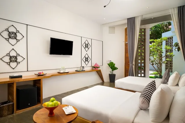 Premier, Twin Beds, Pool Access, Phka Chan Hotel 4/6