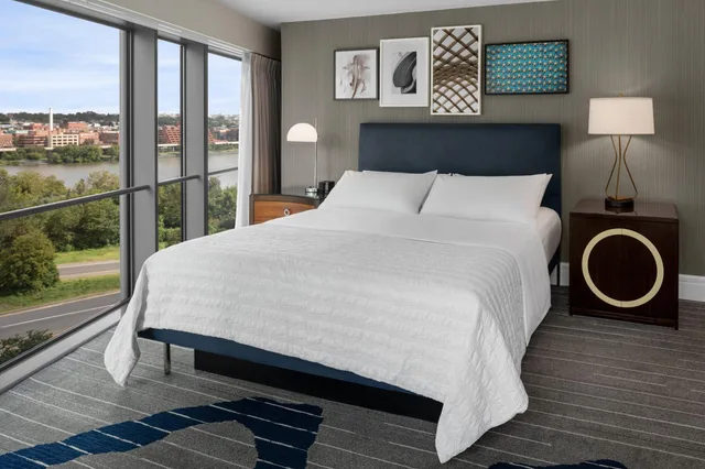غرفة سوبيريور رباعية، Le Meridien Arlington 4/8