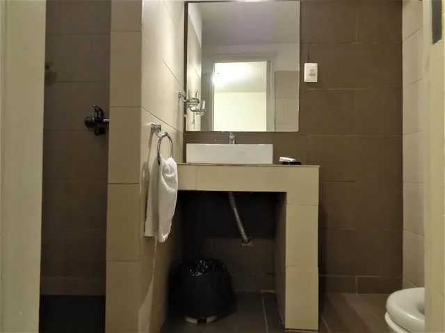 Basic, Triple, 1 Double and 1 Single Bed, Hotel Casablanca 10/10