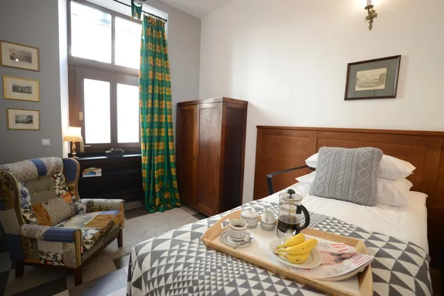Deluxe, Apartment, CRYSTAL SUITES OLD TOWN 3/10