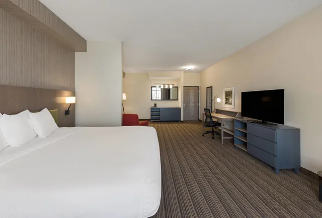 جناح بسرير كينج، Country Inn & Suites by Radisson, Findlay, OH 1/4