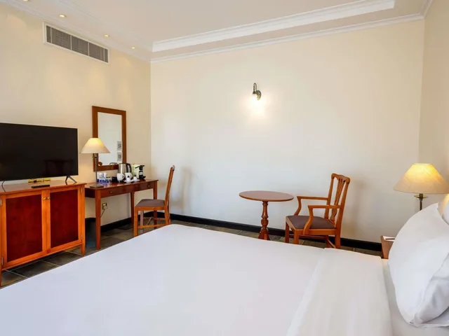 جناح بسريرين كينج بغرفتي نوم، Novotel Al Dana Resort 2/5