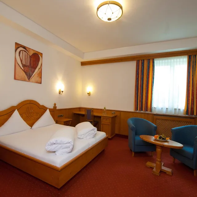 Room, Triple, Bierwirt 1/7