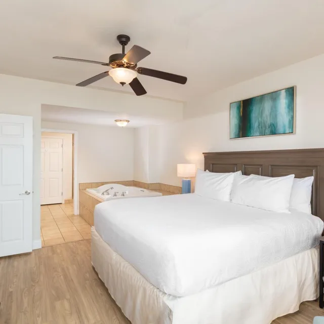 1 Bedroom, Deluxe, Villa, King Bed, Coast View، Westgate Myrtle Beach Oceanfront Resort 1/6