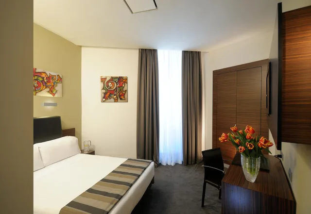 غرفة قياسية بسرير مزدوج، Hotel Trevi Collection 5/10