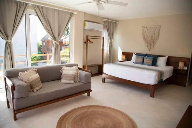 جناح بريفيليج مع أريكة، Noah Beach Hotel and Suites 3/10