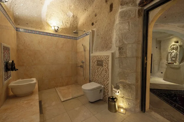 جناح جونيور بسرير كينج، Elika Cave Suites Cappadocia, Curio Collection by Hilton 5/10