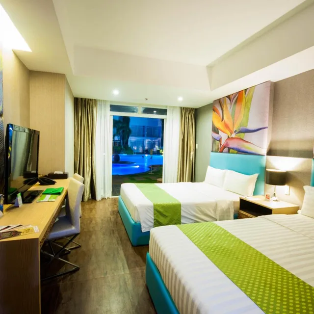 Family, Pool Access، Aziza Paradise Hotel 2/7