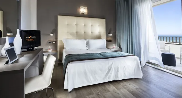 Classic, Triple, Yes Hotel Touring & Spa 1/1