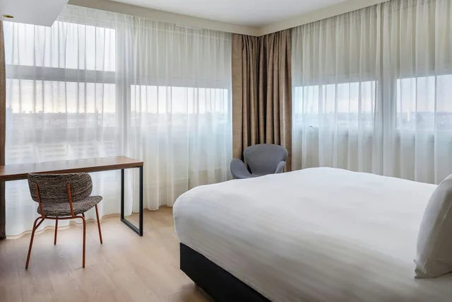 شقة بسرير كينج بغرفة نوم واحدة مع أريكة، Residence Inn by Marriott Lille 2/4