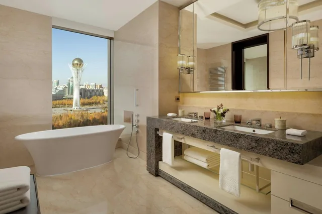 جناح جونيور بإطلالة، THE RITZ-CARLTON ASTANA 4/5