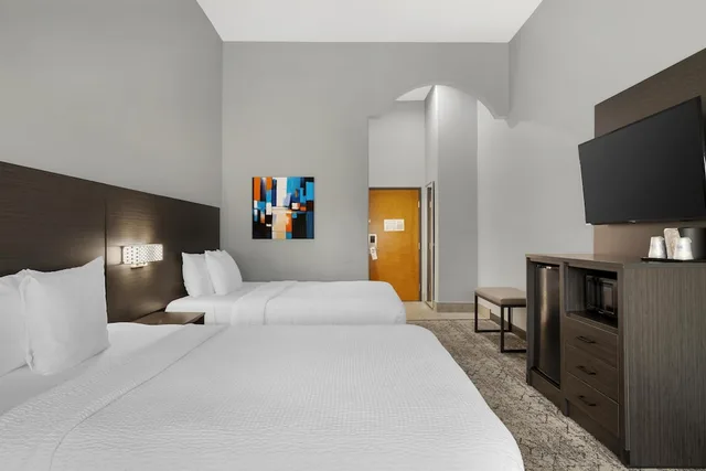 غرفة قياسية بسريرين كوين، Best Western Plus New Caney Inn and Suites 7/10