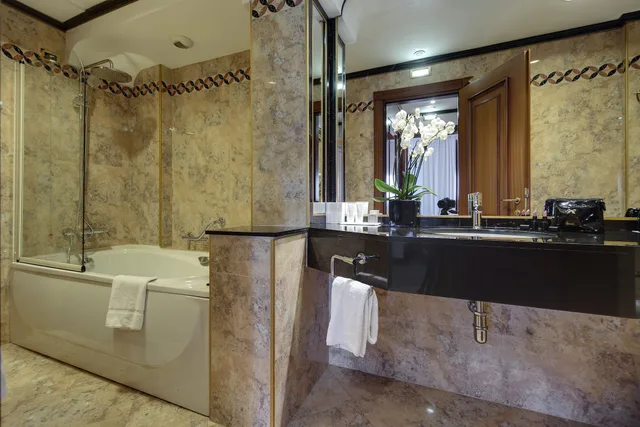 Presidential, the Level, Suite, Lounge Access، Melia Milano Hotel 9/10