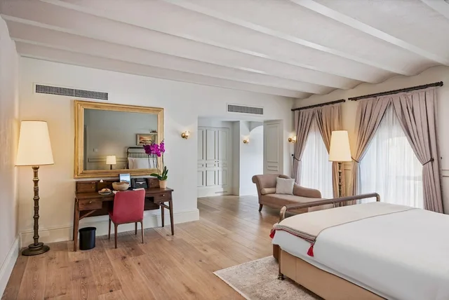 Courtyard, Suite, King Bed, Terrace، Kocatas Mansions Istanbul Operated by Minor Hotels 2/5