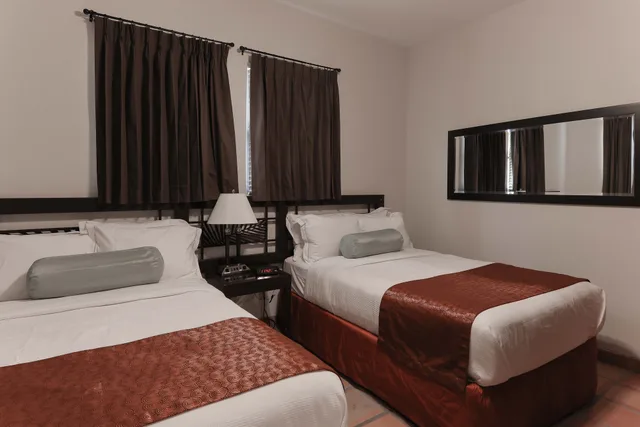 جناح بسريرين مزدوجين، Clarion Inn Suites 2/3