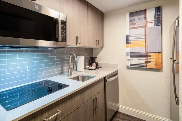 جناح بسريرين كوين بغرفة نوم واحدة مع أريكة لذوي الإعاقة، Hyatt House Colorado Springs Airport 4/5