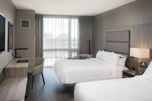 غرفة بسريرين كوين لذوي الإعاقة، Ac Hotel Worcester 1/4