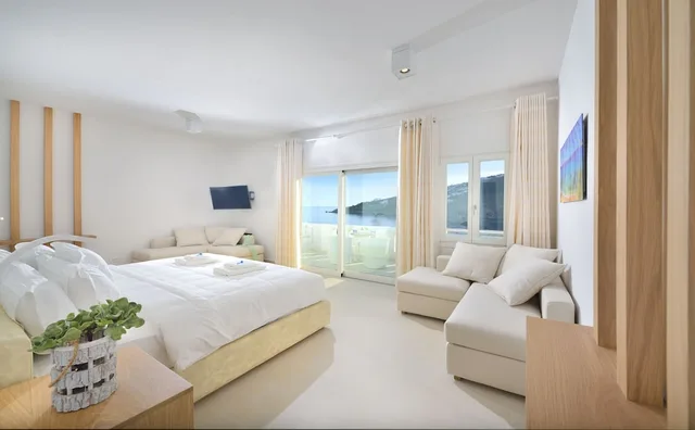 Interior, Vip, Suite, King Bed, Sea View, Outdoor Jetted Tub, Nissaki Boutique 3/3