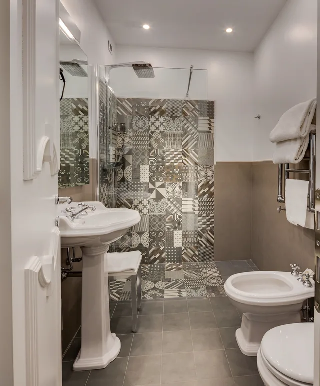 غرفة كلاسيكية رباعية، Roma Hotel 9/9
