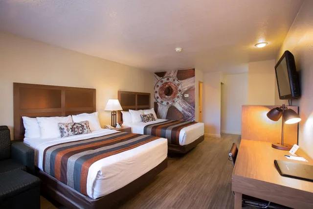 Standard, Multiple Beds, Accessible، Best Western Sandman Hotel 3/6