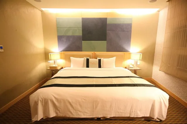 غرفة قياسية بسرير مزدوج، New California Hotel 1/1