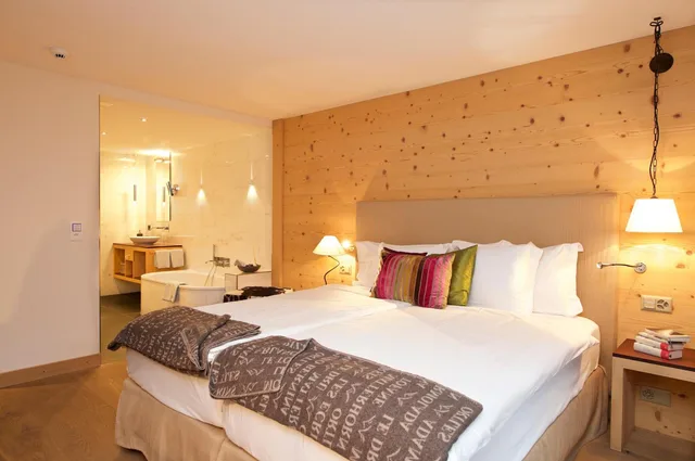 Chalet, Double Bed, Balcony, Matterhorn Lodge Hotel and Appartements 6/10