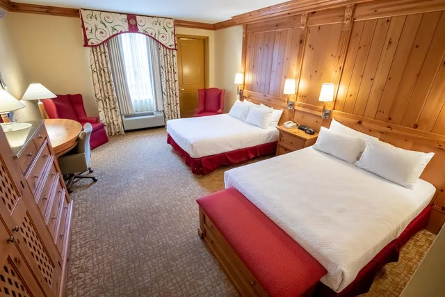 غرفة بريميوم بسريرين كوين، Oglebay Resort Conference Center 1/5