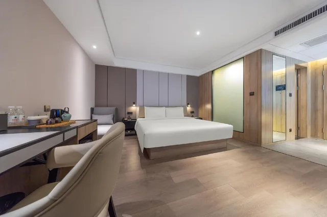 Elegant, King Bed، Atour Hotel Xi an Gaoxin Jinye Road 1/1