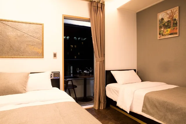 غرفة بسرير مزدوج وسرير فردي بشرفة، Hotel Major 2 1/4