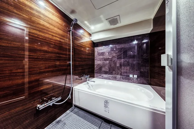 غرفة قياسية بسرير كينج، Hotel Lotus Umeda -Adult Only Osaka 7/7