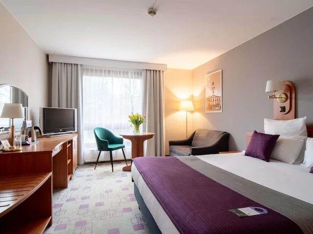 Standard, Queen Bed, Sofa, Mercure Cieszyn 2/10