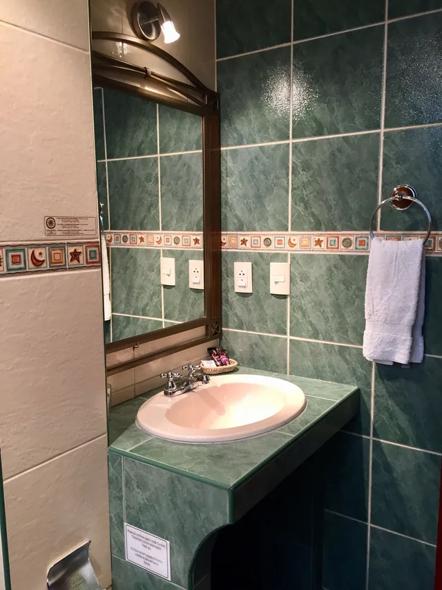 غرفة ثلاثية بسريرين منفصلين، Amerindia Hotel 6/9