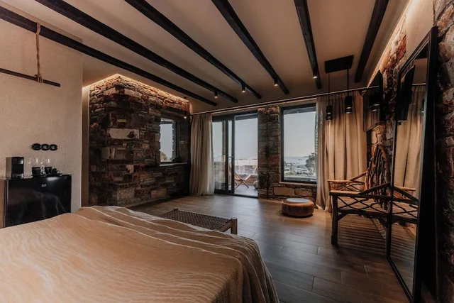 فيلا بسريرين كوين بمسبح خاص بجاكوزي، Onym Curated Villas 6/10